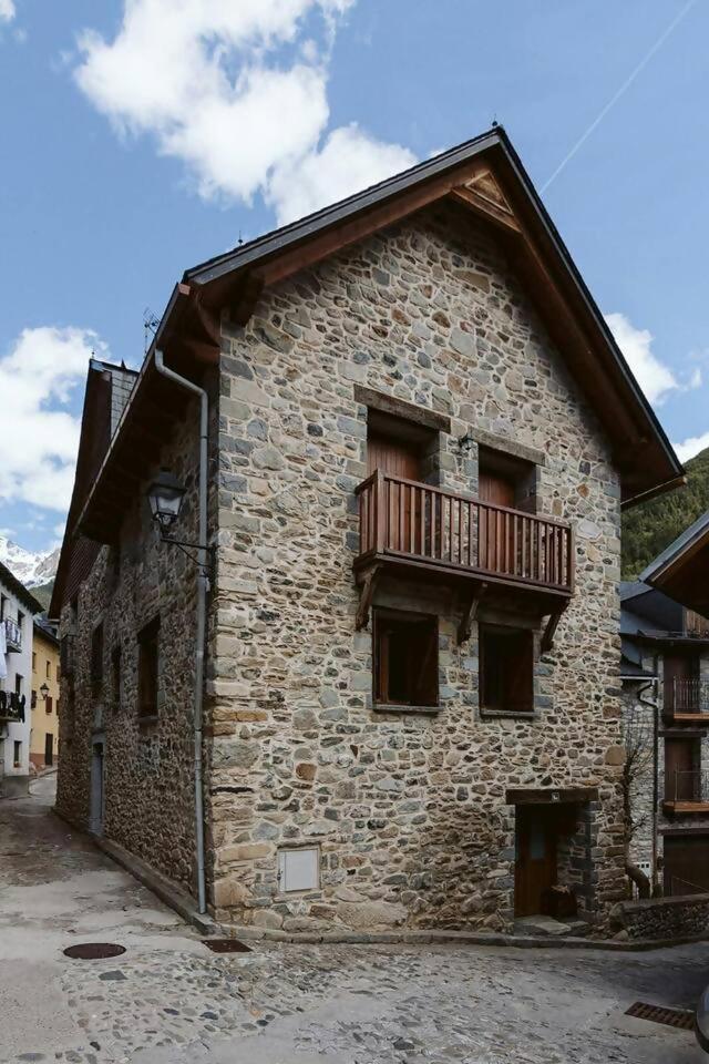 Cantal - apartamento 4 pax en Sallent de Gállego Esterno foto
